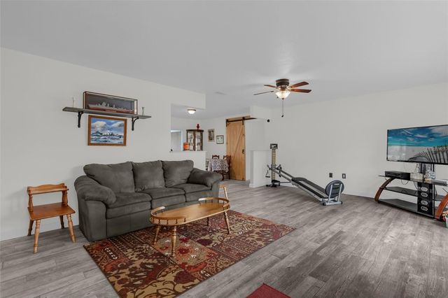 5202 SYDNEY ROAD, Fruitland Park, FL 34731
