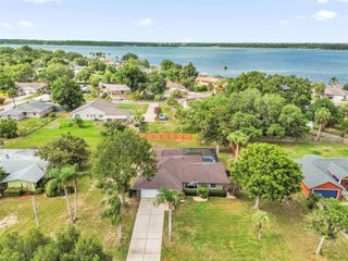 5202 SYDNEY ROAD, Fruitland Park, FL 34731