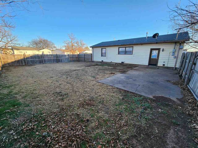 2401 SW Park Ave, Lawton, OK 73505