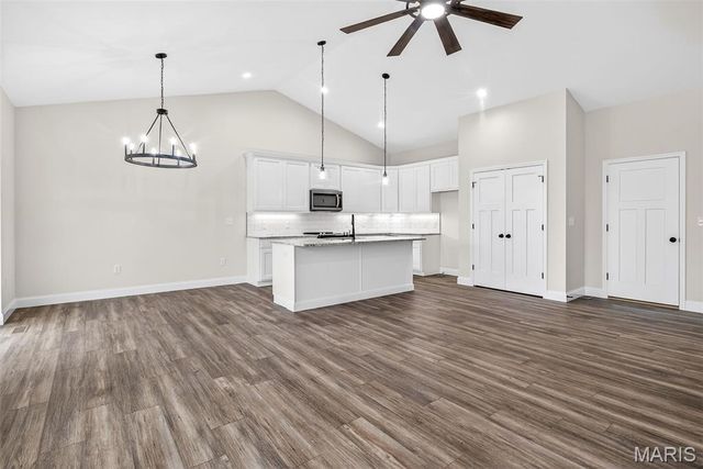 1700 Scenic Drive, Festus, MO 63028