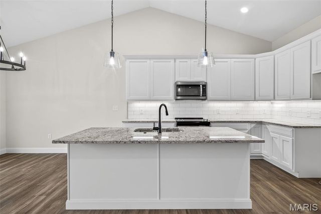 1700 Scenic Drive, Festus, MO 63028