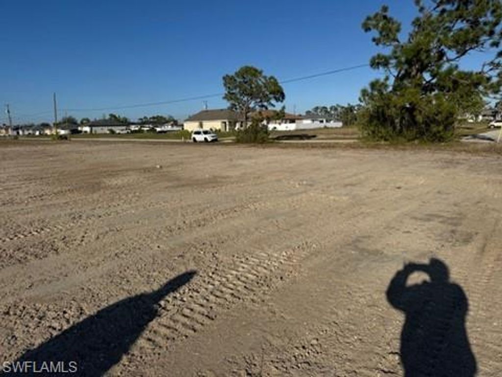 1018 NW 22nd PL, CAPE CORAL, FL 33993 — photo 2