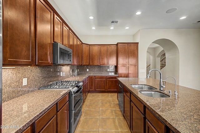 2318 E Aster Drive, Chandler, AZ 85286