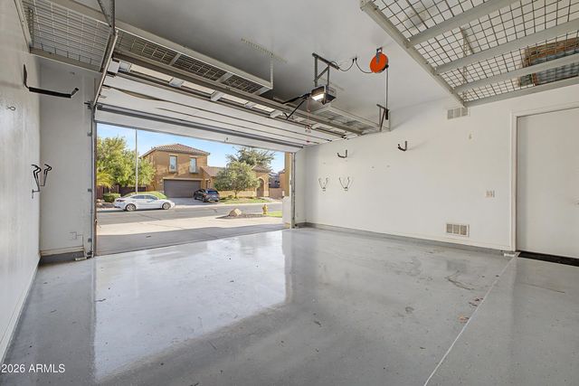 2318 E Aster Drive, Chandler, AZ 85286