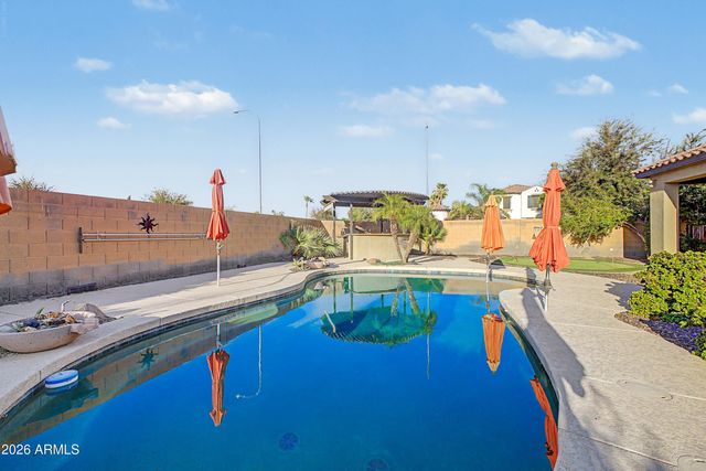 2318 E Aster Drive, Chandler, AZ 85286