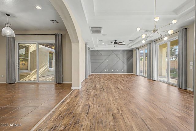 2318 E Aster Drive, Chandler, AZ 85286