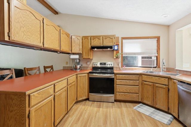 6007 E 12th Ave, Spokane Valley, WA 99212