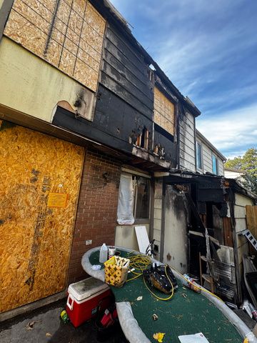 6030 S 2075 E, Holladay, UT 84121