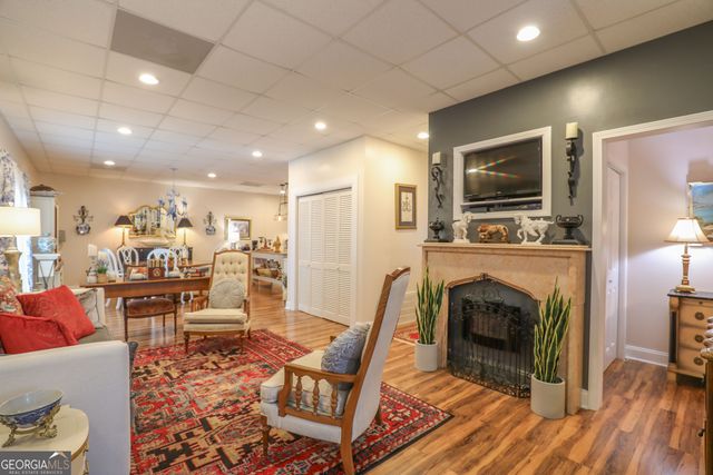 151 W Washington Street, Milledgeville, GA 31061