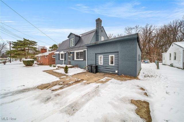 1410 Hamlin Drive, Ashtabula, OH 44004