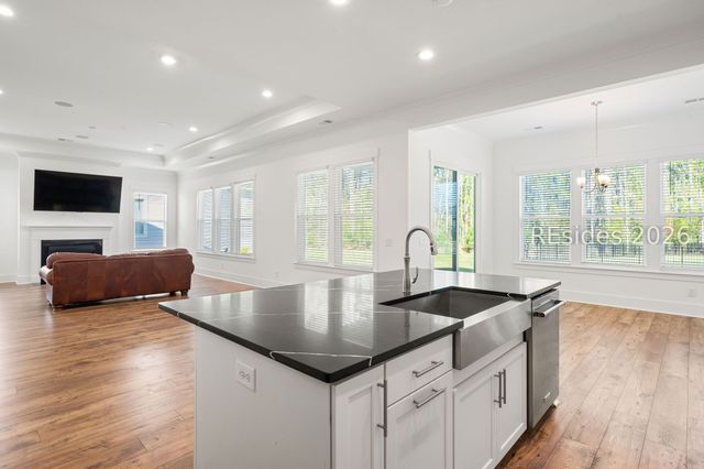 78 Foxbriar Ct, Hardeeville, SC 29927