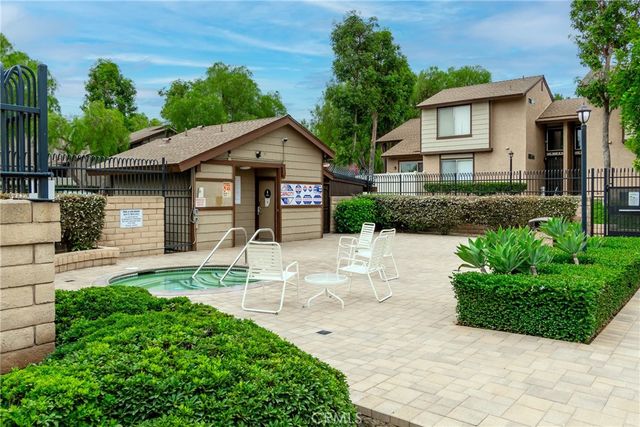 1171 Stone Pine Lane C, Corona, CA 92879