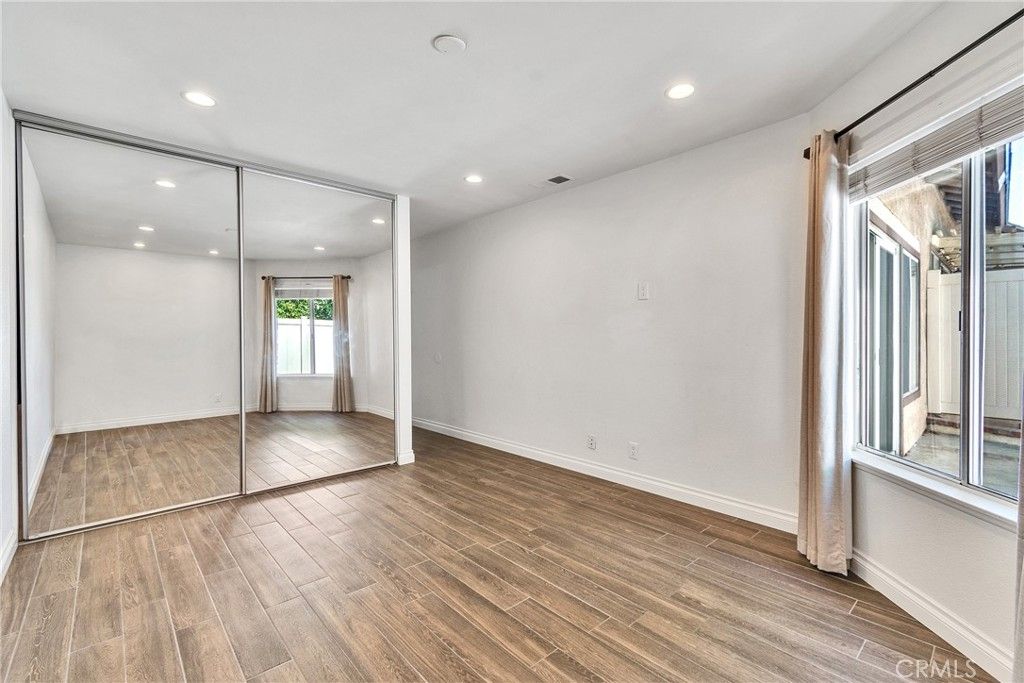 Image 13 of property listing at 1171 Stone Pine Lane C, Corona, CA 92879