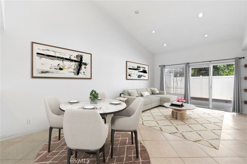 Image 2 of property listing at 1171 Stone Pine Lane C, Corona, CA 92879