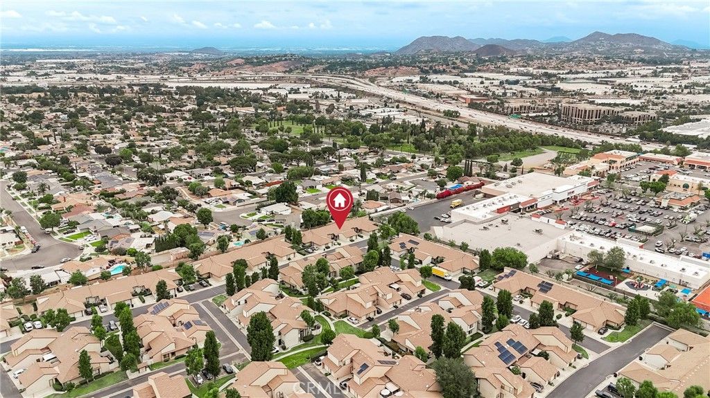 Image 26 of property listing at 1171 Stone Pine Lane C, Corona, CA 92879