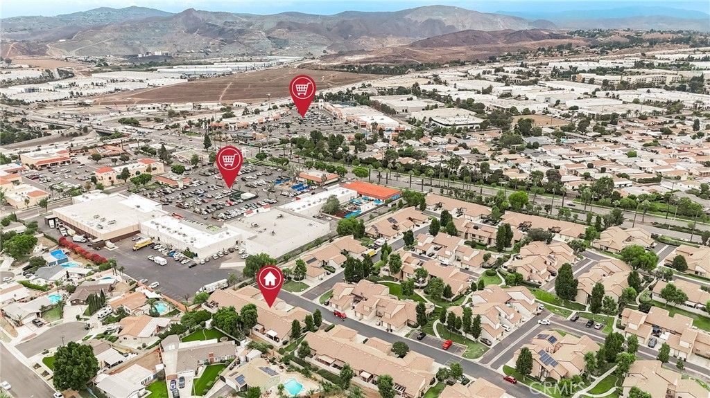 Image 28 of property listing at 1171 Stone Pine Lane C, Corona, CA 92879