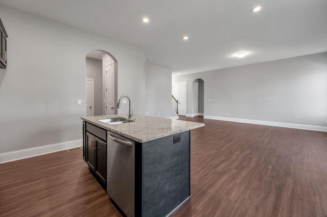965 Hunters Ln, Springfield, TN 37172