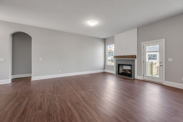 965 Hunters Ln, Springfield, TN 37172