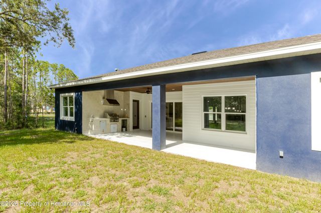 16098 Mellon Road, Weeki Wachee, FL 34614