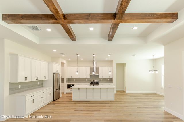 16098 Mellon Road, Weeki Wachee, FL 34614