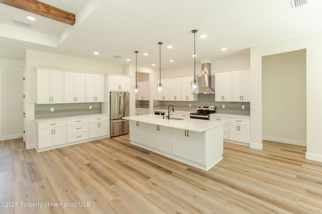 16098 Mellon Road, Weeki Wachee, FL 34614