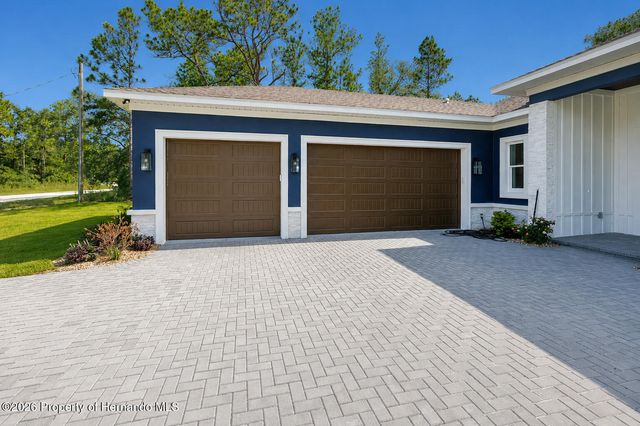 16098 Mellon Road, Weeki Wachee, FL 34614