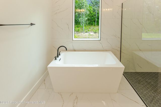 16098 Mellon Road, Weeki Wachee, FL 34614