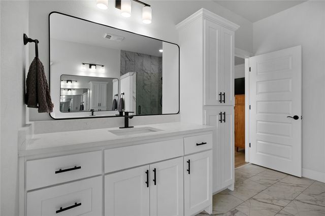 1911 Gaines Street, Pea Ridge, AR 72751