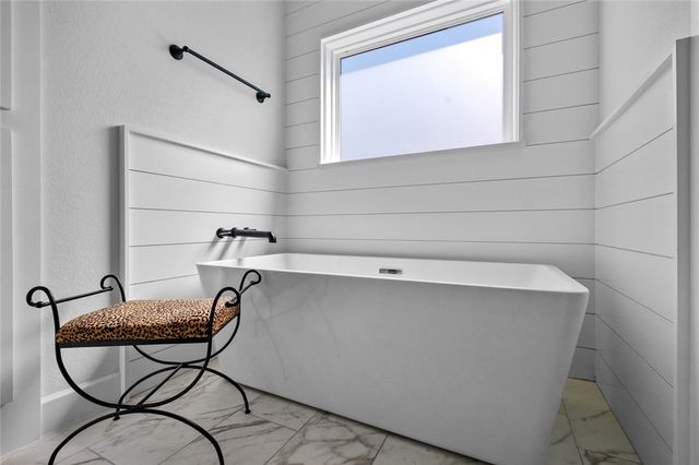 1911 Gaines Street, Pea Ridge, AR 72751