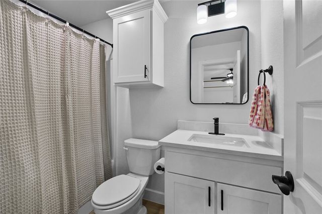 1911 Gaines Street, Pea Ridge, AR 72751