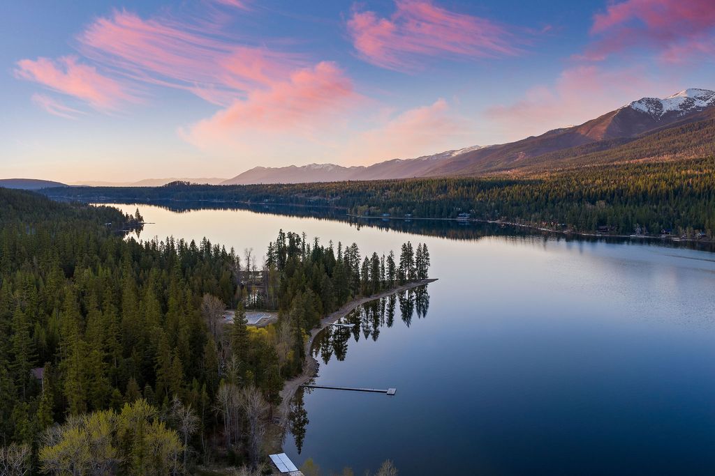 17562 W Swan Shores Road, Bigfork, MT 59911 photo 4