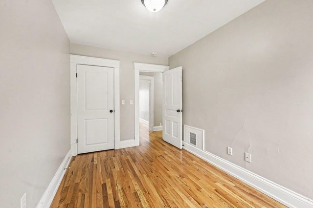 1416 Sigsbee Street SE, Grand Rapids, MI 49506
