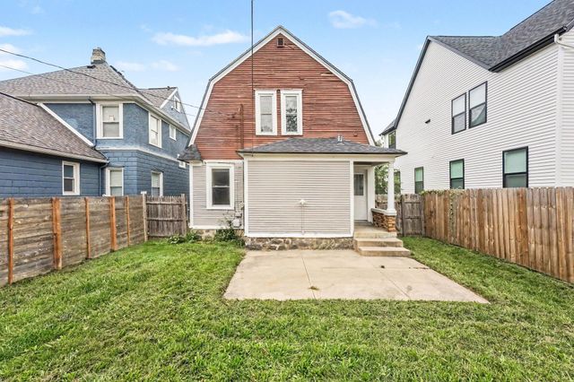 1416 Sigsbee Street SE, Grand Rapids, MI 49506