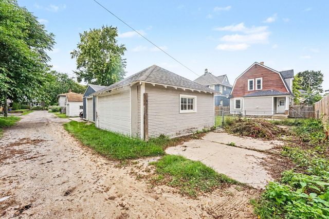 1416 Sigsbee Street SE, Grand Rapids, MI 49506