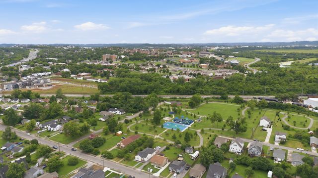 1617 24th Ave, N, Nashville, TN 37208