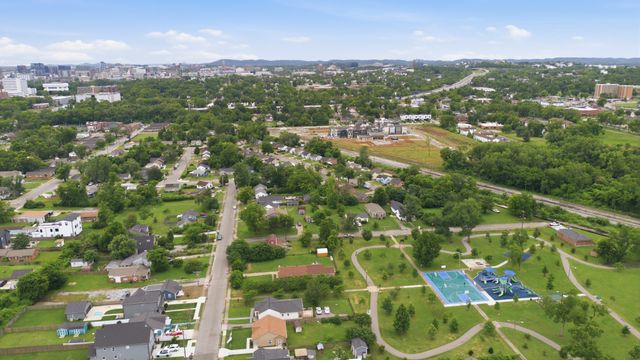 1617 24th Ave, N, Nashville, TN 37208