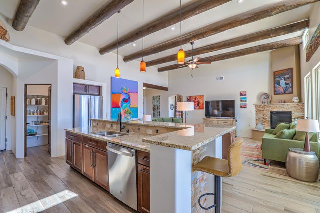 1001 Avenida Los Suenos, Bernalillo, NM 87004