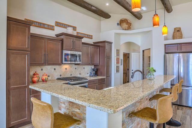 1001 Avenida Los Suenos, Bernalillo, NM 87004