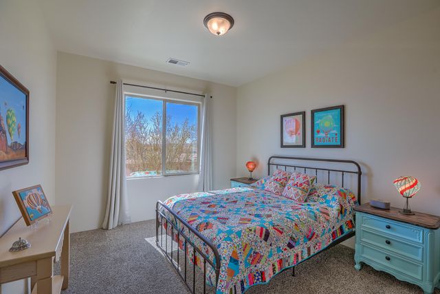 1001 Avenida Los Suenos, Bernalillo, NM 87004
