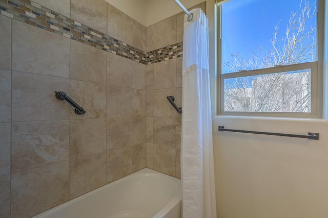 1001 Avenida Los Suenos, Bernalillo, NM 87004