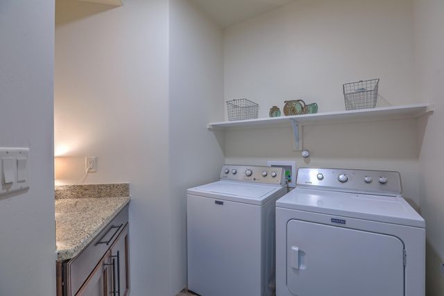 1001 Avenida Los Suenos, Bernalillo, NM 87004