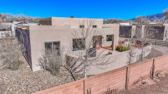 1001 Avenida Los Suenos, Bernalillo, NM 87004