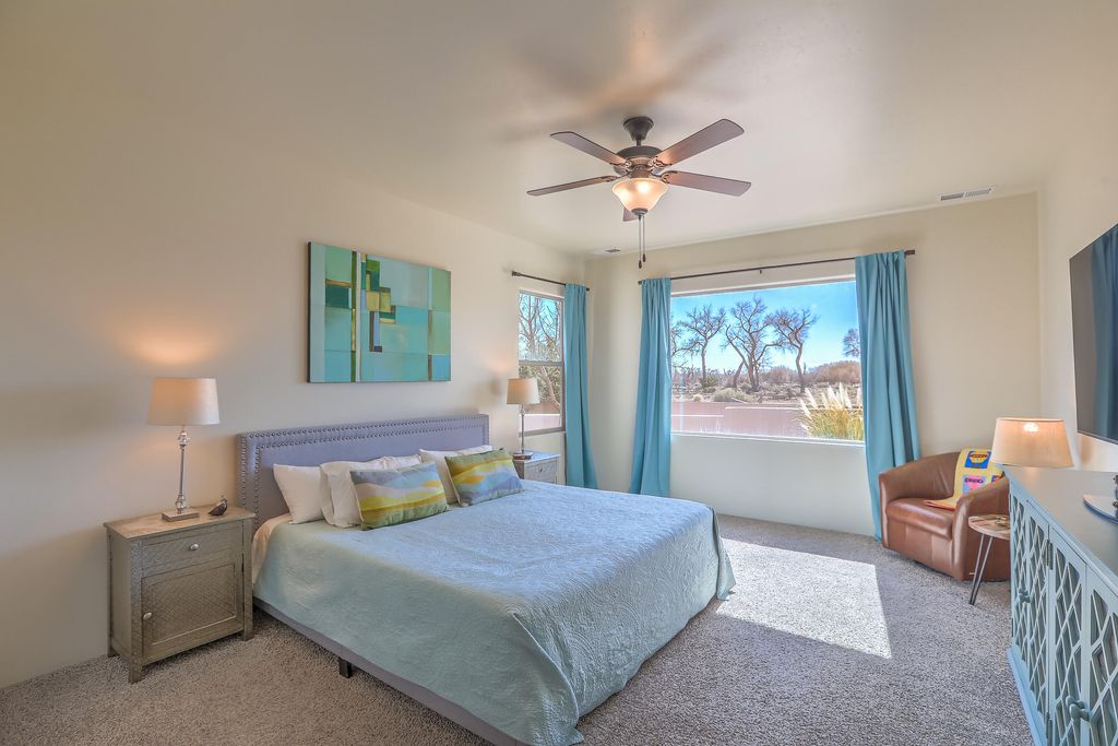 Image 24 of property listing at 1001 Avenida Los Suenos, Bernalillo, NM 87004