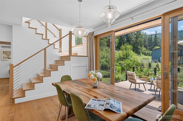 760 Chuckanut Drive, Bellingham, WA 98229