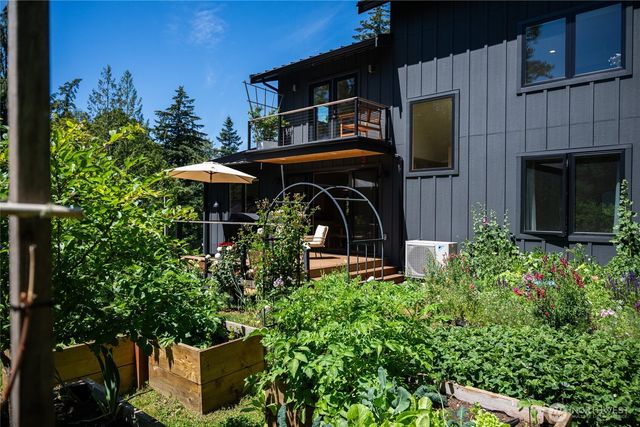 760 Chuckanut Drive, Bellingham, WA 98229