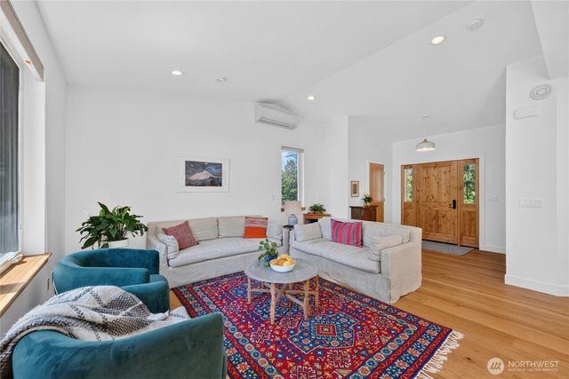 760 Chuckanut Drive, Bellingham, WA 98229