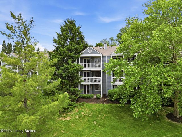 4001 Harrods Landing Dr, Prospect, KY 40059