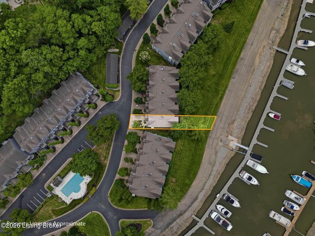 4001 Harrods Landing Dr, Prospect, KY 40059