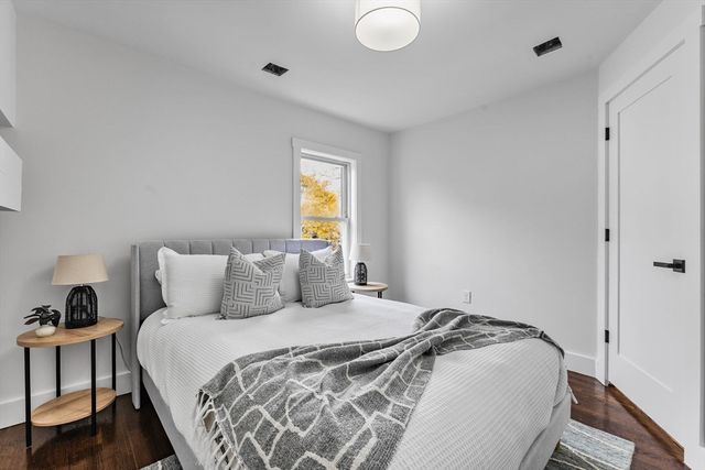 39 Chipman St, Boston, MA 02124