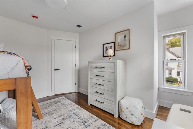 39 Chipman St, Boston, MA 02124